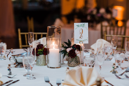 gold burgundy wedding centerpieces