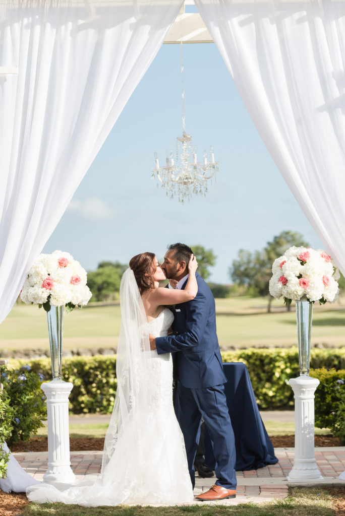 eagle creek wedding couple