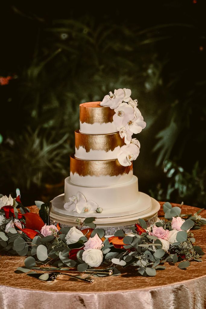 gold leaf wedding cake