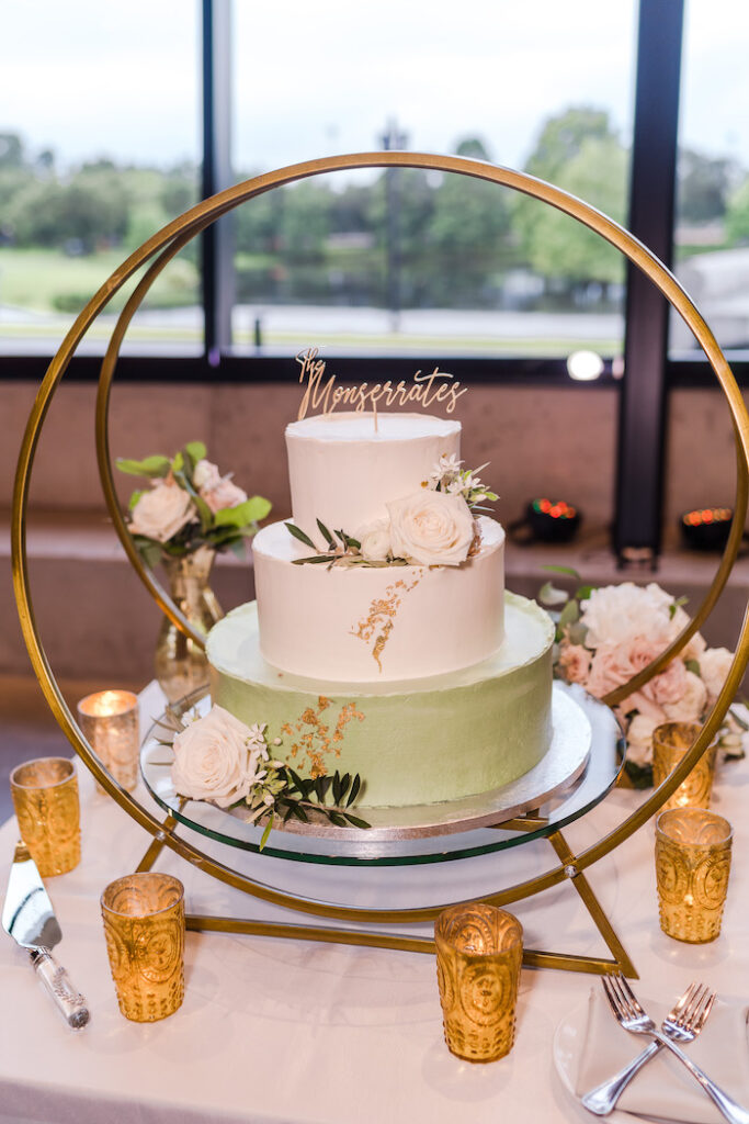 green white wedding cake