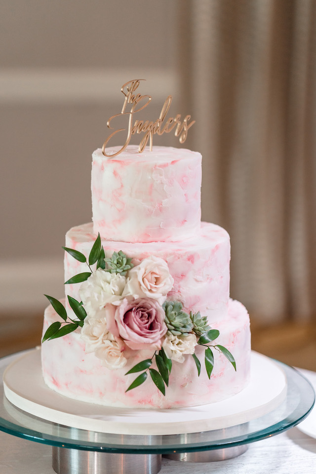 mauve marbled wedding cake