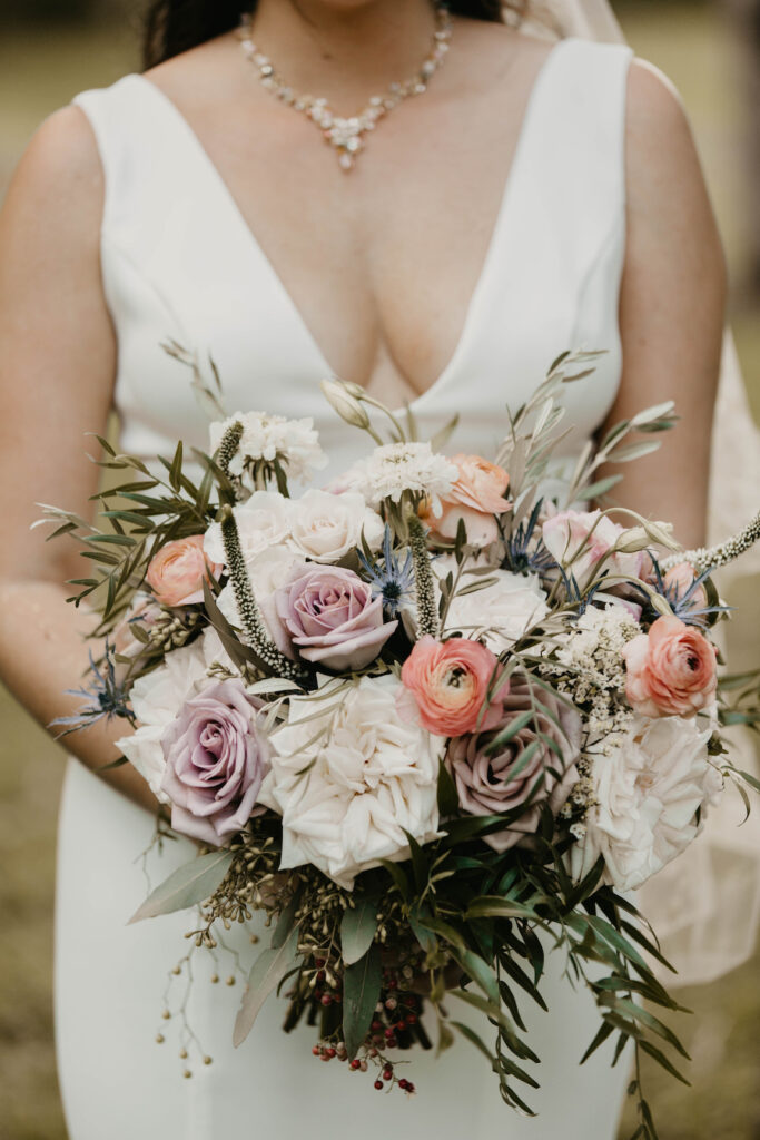 fall pastel wedding bouquet