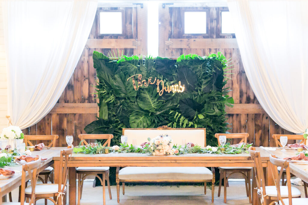 farm table sweetheart table