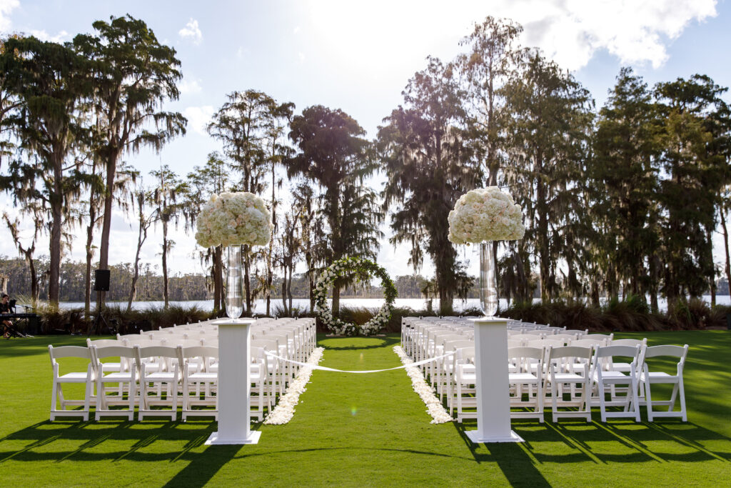 isleworth white wedding ceremony